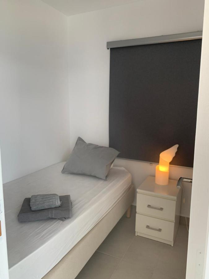 Caldera Blue Apartment Aliki  ภายนอก รูปภาพ