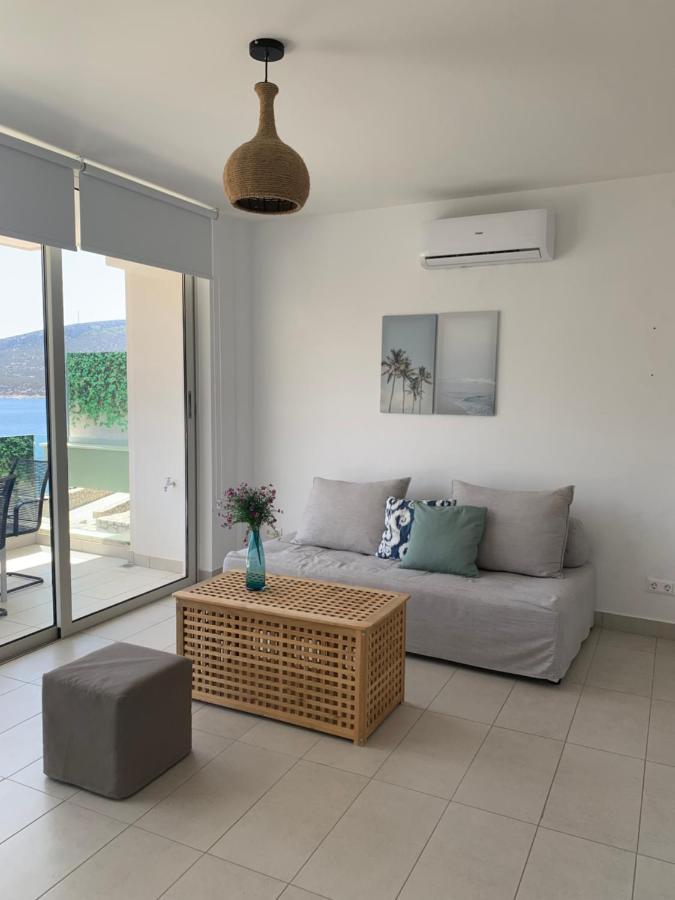 Caldera Blue Apartment Aliki  ภายนอก รูปภาพ