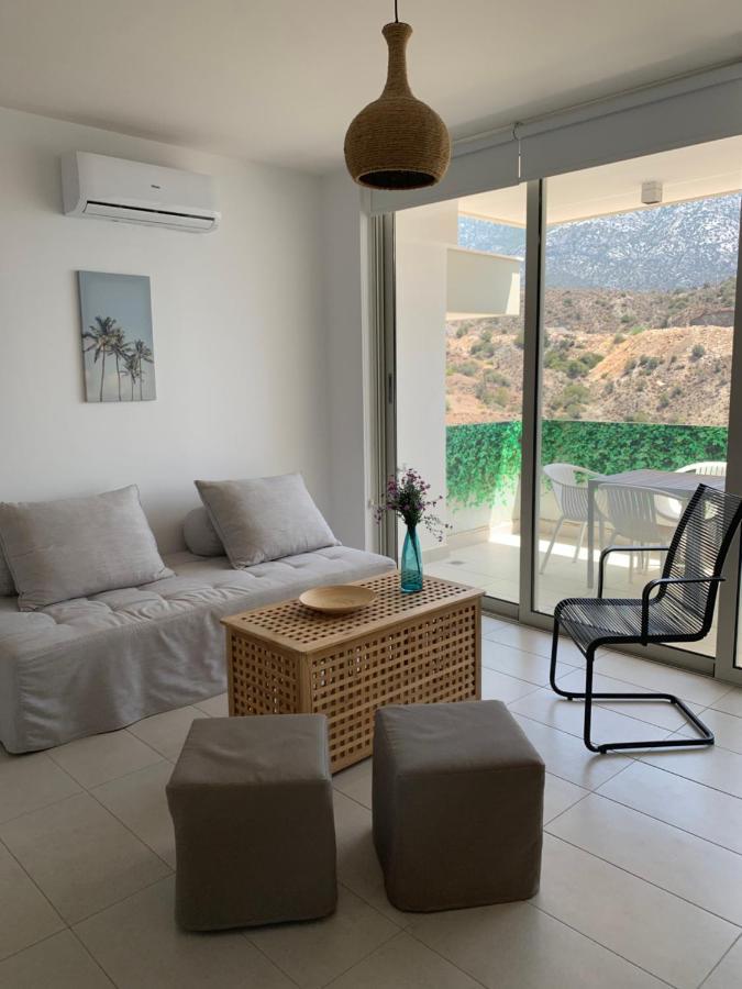 Caldera Blue Apartment Aliki  ภายนอก รูปภาพ