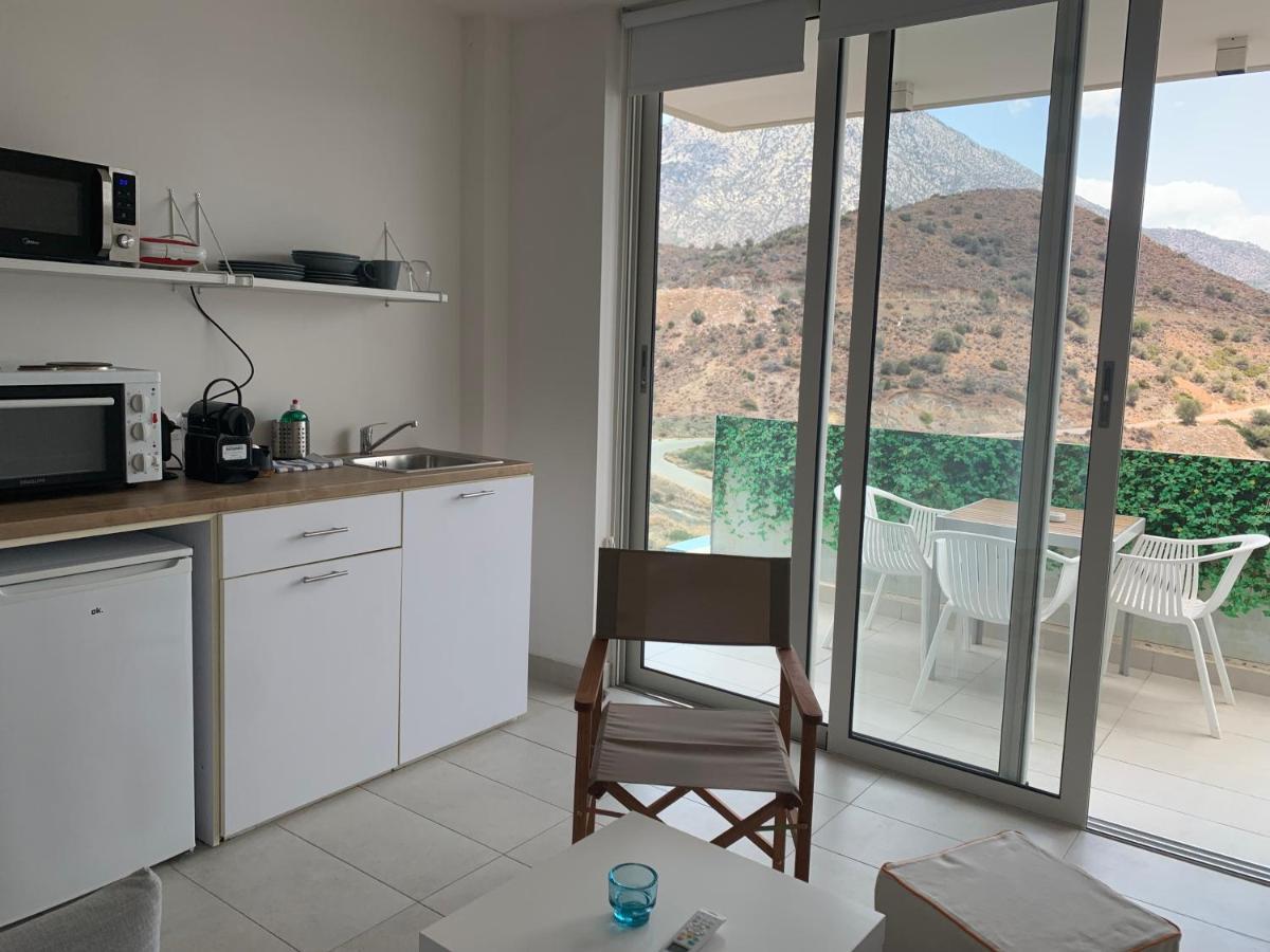 Caldera Blue Apartment Aliki  ภายนอก รูปภาพ
