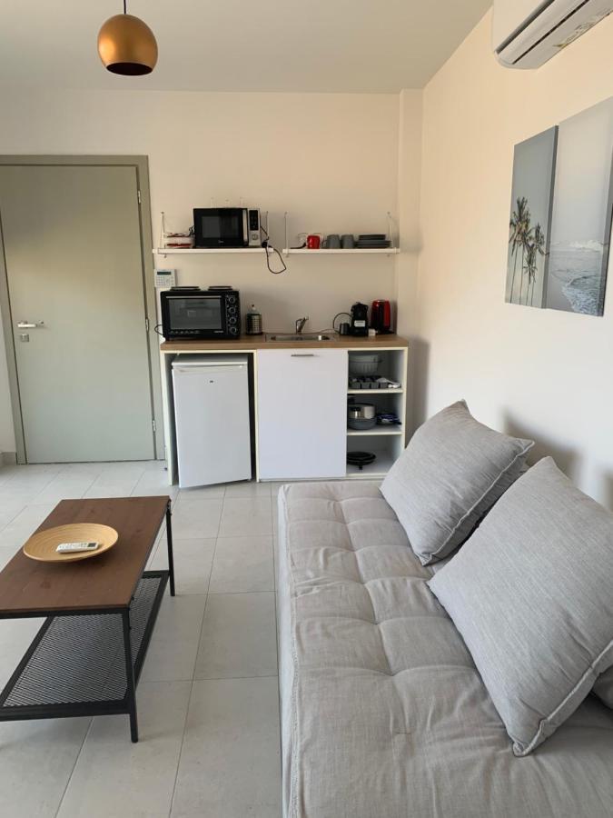 Caldera Blue Apartment Aliki  ภายนอก รูปภาพ