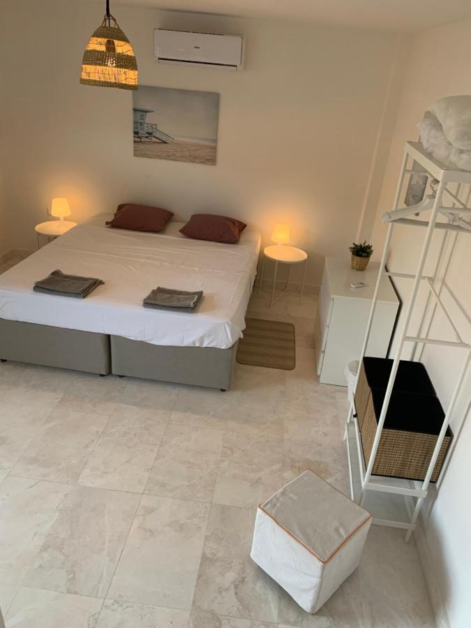 Caldera Blue Apartment Aliki  ภายนอก รูปภาพ